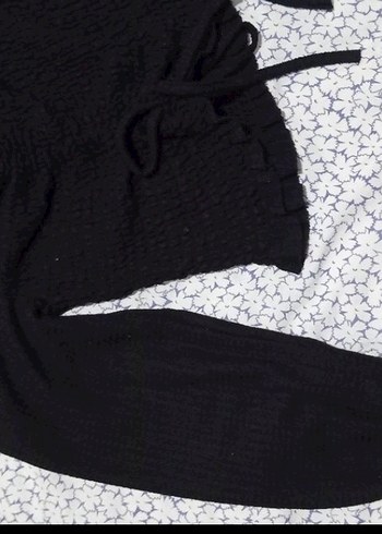 Düğmeli Siyah V Yaka Kadın Bluz - Görsel 3