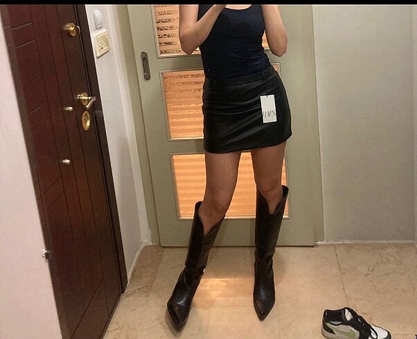 s Beden siyah Renk Zara deri etek