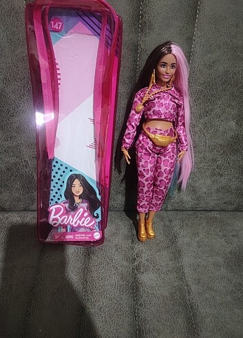 Barbie extra seyahat bebegi