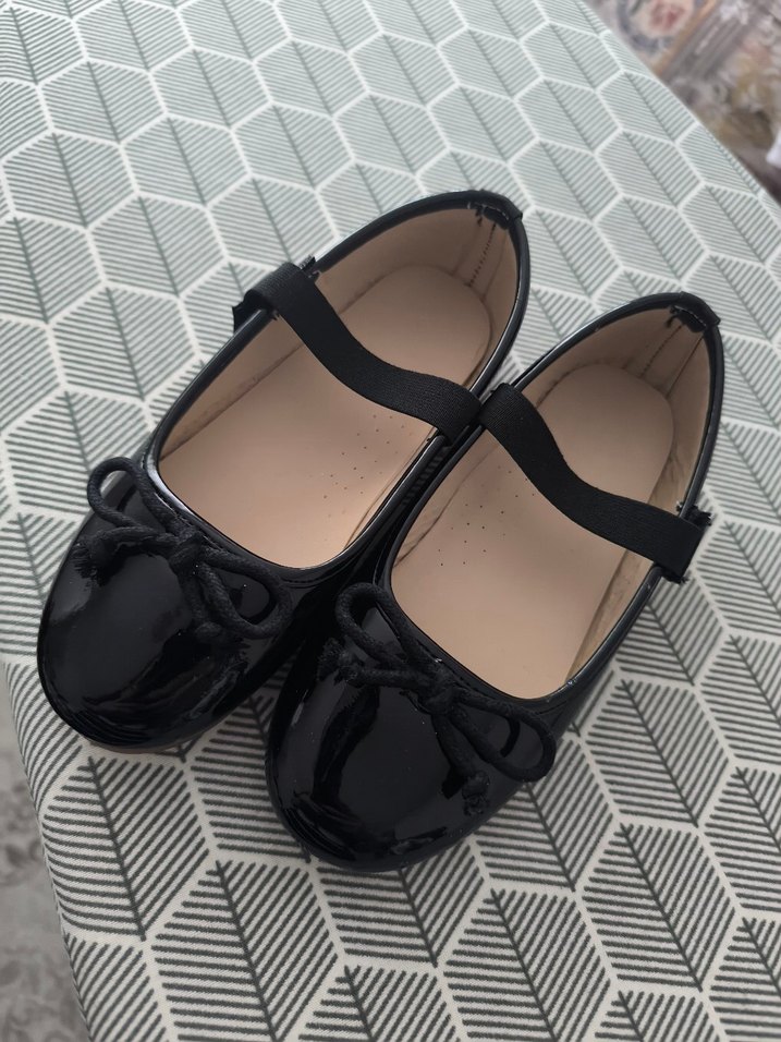 Kız Çocuk Siyah Rugan Balerin Ayakkabı - Görsel 3