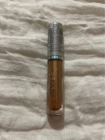  Beden Likit highlighter