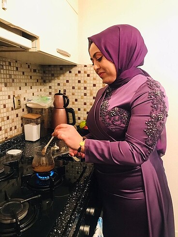 İpekevi Tesettür abiye