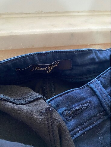 26 Beden Mavi gold jeans