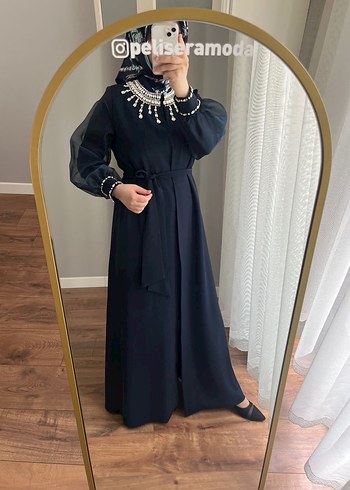 Etrucci marka taşlı abaya