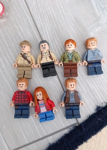 Çeşitli Renklerde Lego Figürleri