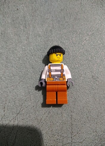 Diğer LEGO City hırsız