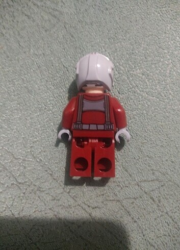 T-16 Skyhopper Pilot - Detailed Belts Item No: sw1073