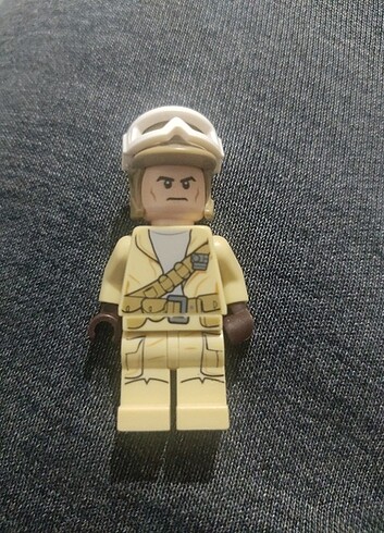 Diğer Rebel Trooper, Goggles, Dark Tan Helmet (214) Item No: sw0688