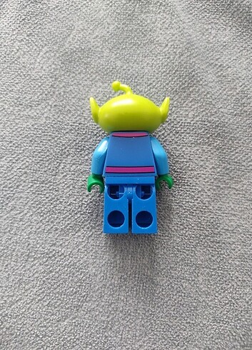  Beden Alien LEGO disney