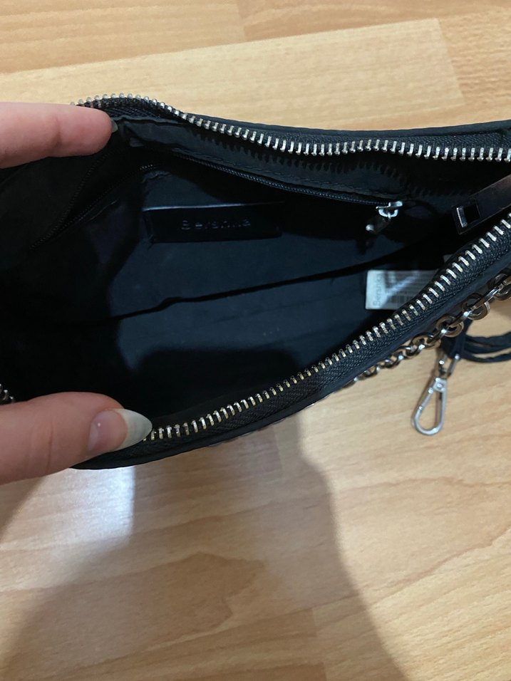 Zincir Detaylı Siyah Deri Kadın Çanta - Görsel 3