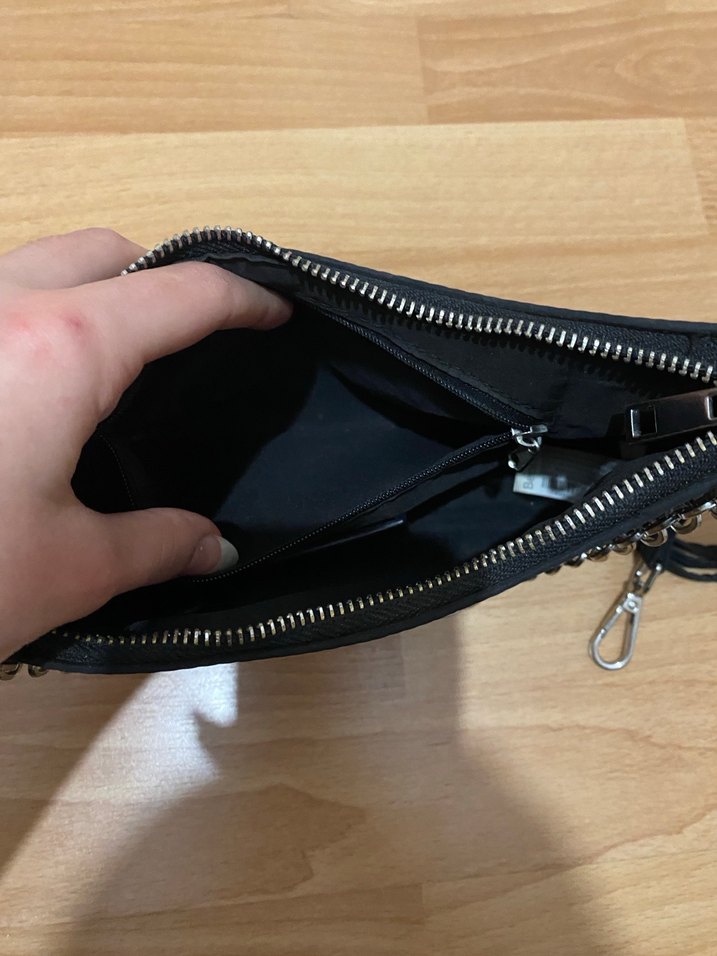 Zincir Detaylı Siyah Deri Kadın Çanta - Görsel 4