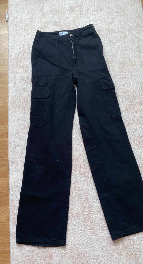 Düğmeli Siyah Rahat Kesim Kadın Kot Pantolon - Görsel 4