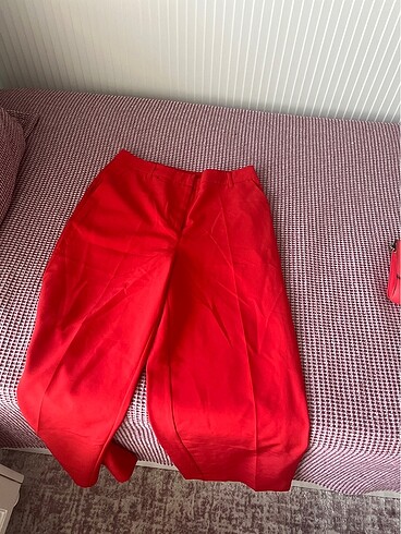 Bol kırmızı pantalon kumaş