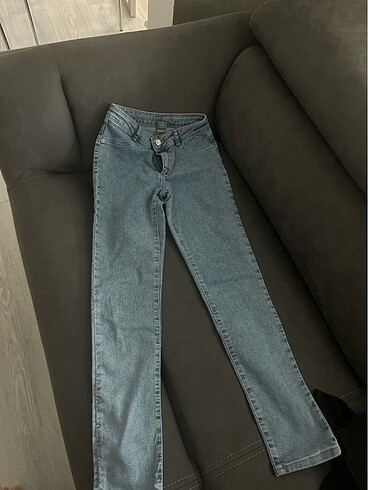 Lcw 11-12 yaş kot pantolon