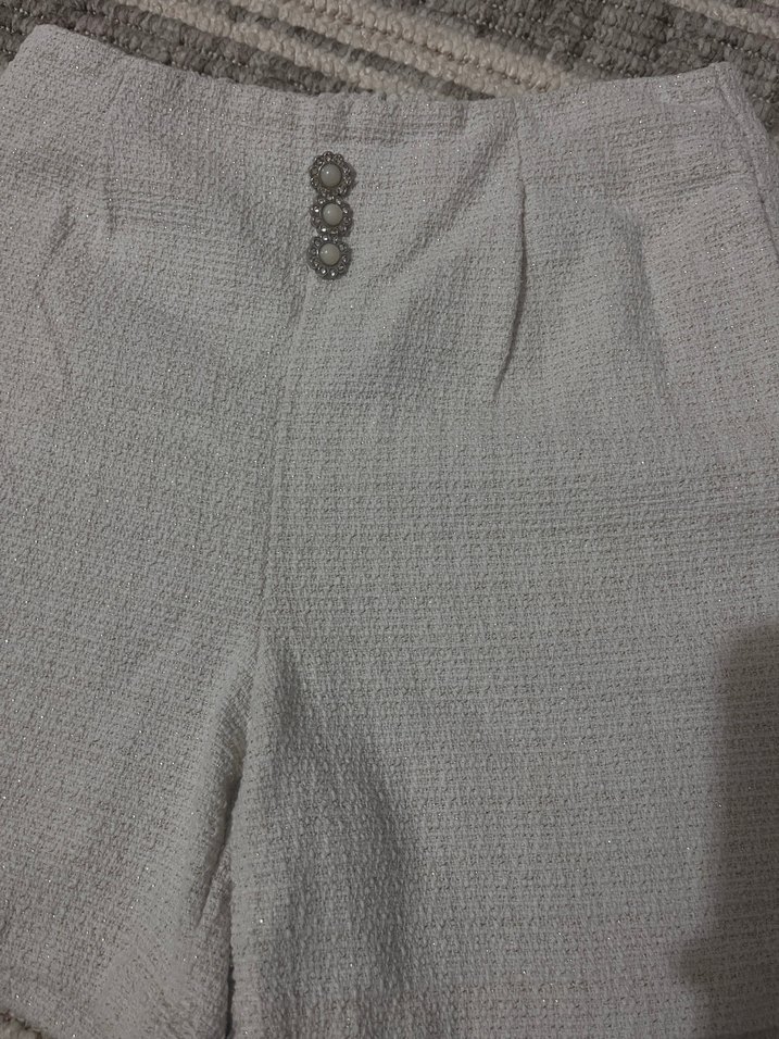 Düğmeli Gri Keten Mini Şort - Görsel 2