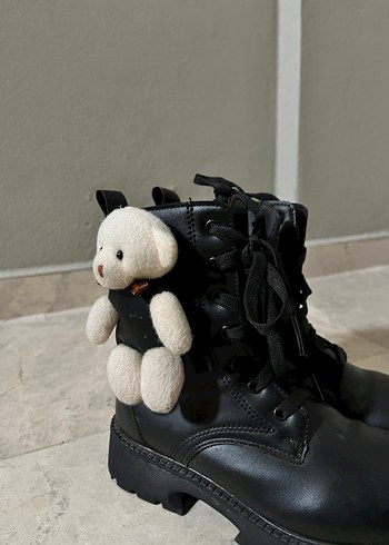 Siyah Deri Tokalı Goth Bot - Görsel 5