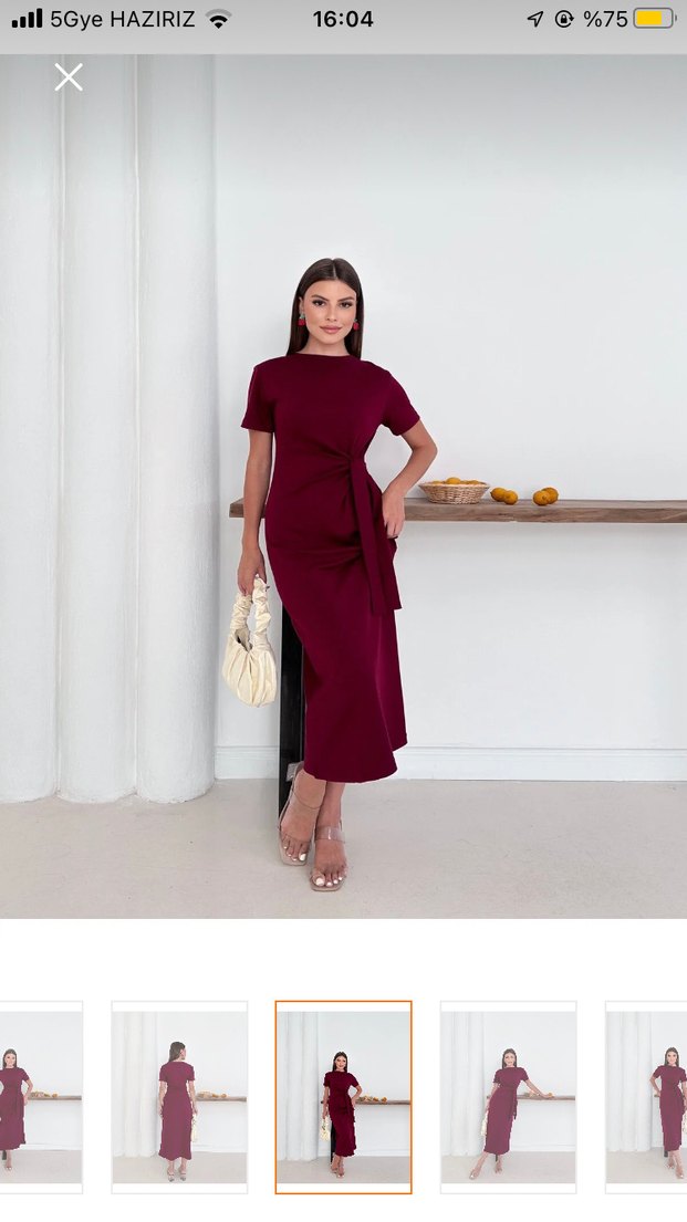 Bordo Yüksek Yakalı Saten Uzun Elbise - Görsel 3