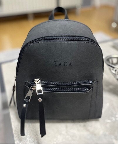 Zara sırt çantası