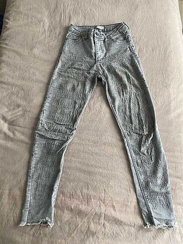 Trendyol & Milla Gri skinny jean pantolon