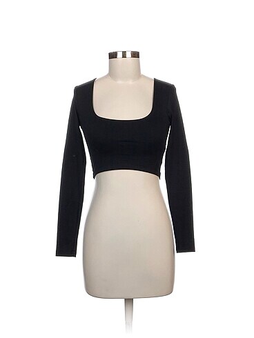 Stradivarius Bluz %70 İndirimli.