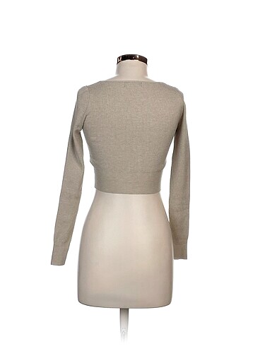 xs Beden Bershka Bluz %70 İndirimli.