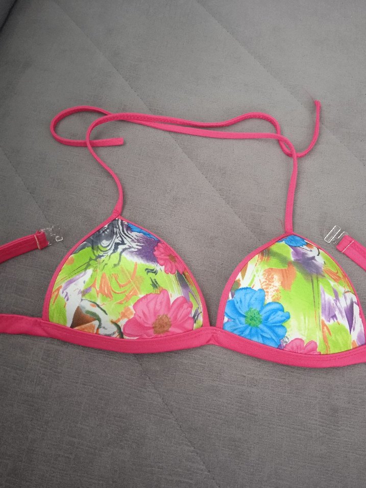 Çiçek Desenli Mini Pembe Bikini Üstü - Görsel 2