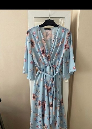 Mavi Çiçekli Bohem Mini Elbise - Görsel 5