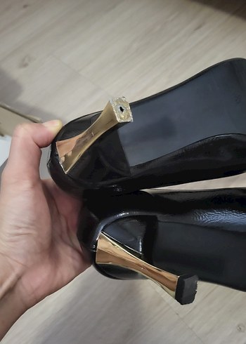 Siyah Tokalı Stiletto Topuklu Kadın Ayakkabı - Görsel 5