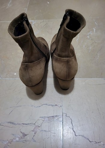LC Waikiki Bej Süet Kadın Stiletto Bot