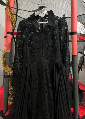 Dantel İşlemeli Siyah Uzun Kollu İthal Elbise - Görsel 4