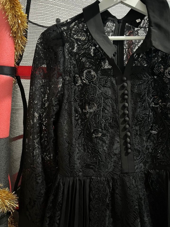 Dantel İşlemeli Siyah Uzun Kollu İthal Elbise - Görsel 5