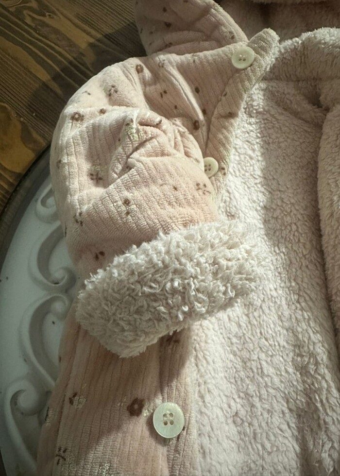 Cassiope astronot tulum - Görsel 3