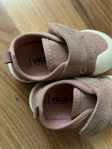 21 Beden pembe Renk Vicco ilk adım