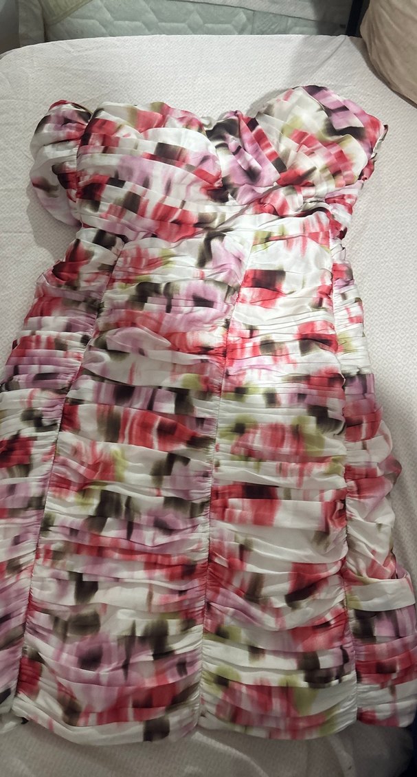 Çok Renkli Straplez Pilili Uzun Abiye Elbise - Görsel 2