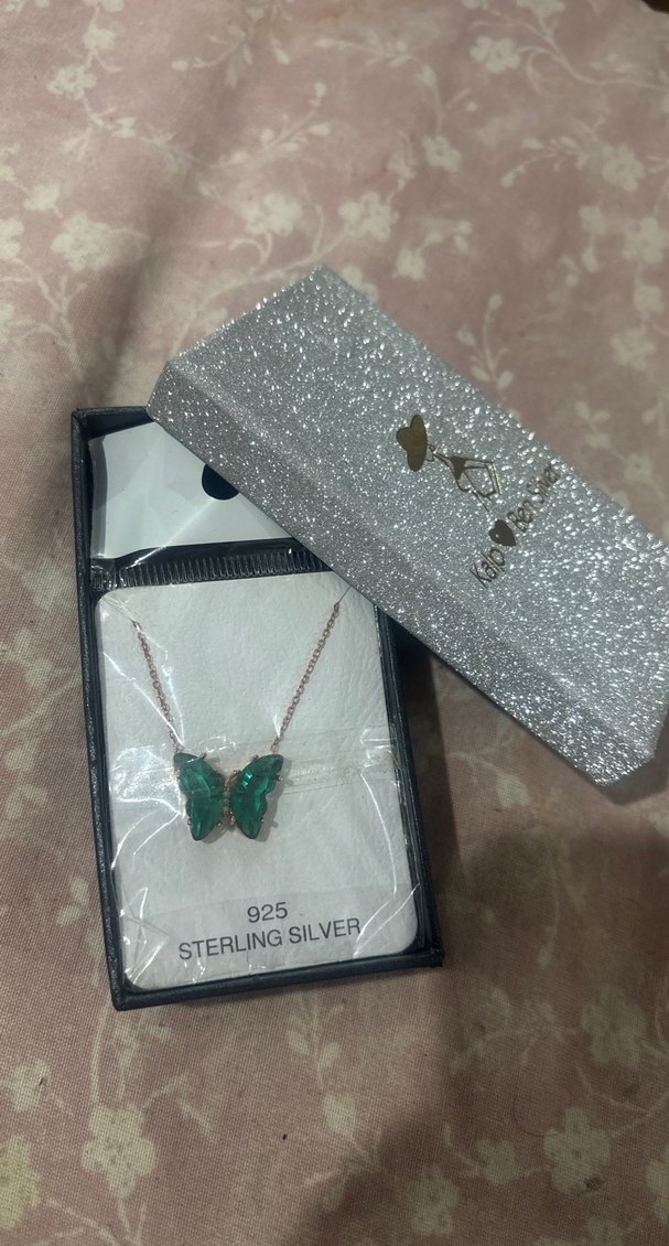 Yeşil Pul İşlemeli Kelebek Gümüş Kolye - Görsel 4