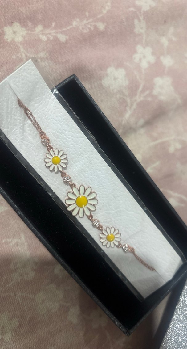 Altın Renkli Papatya Desenli Kadın Bileklik - Görsel 5