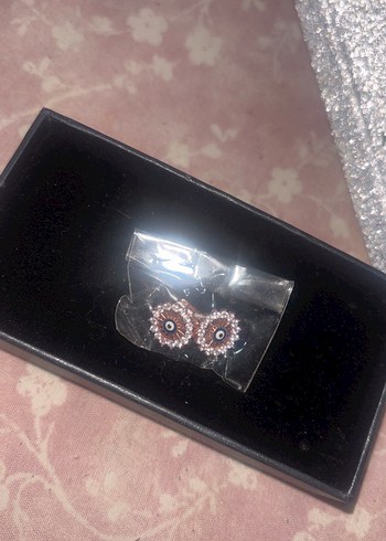 Bej Pul Detaylı Midi Küpe - Görsel 2