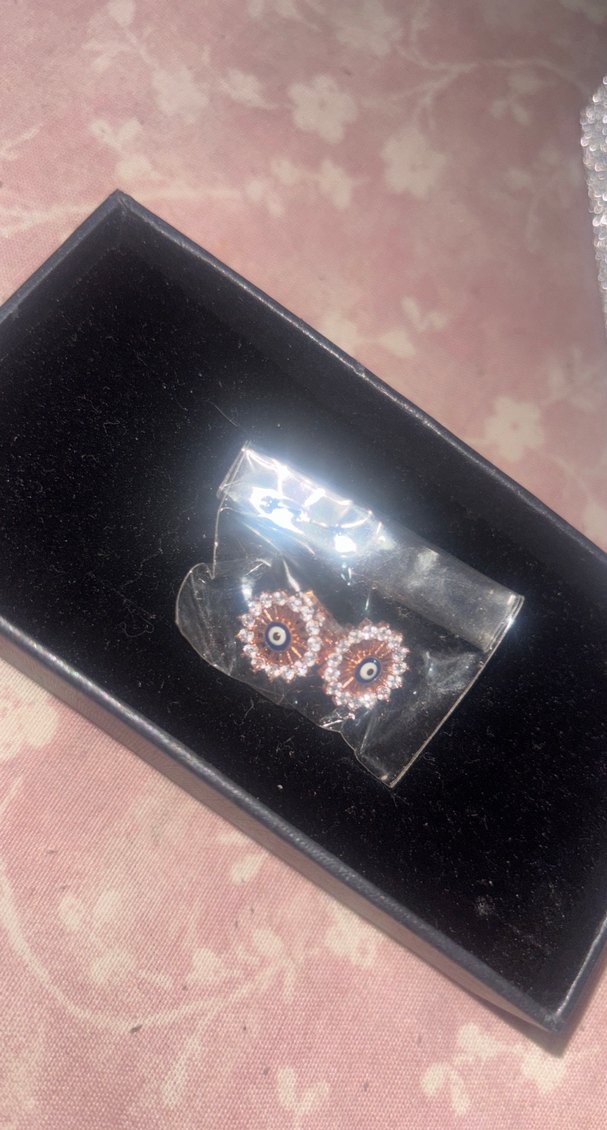 Bej Pul Detaylı Midi Küpe - Görsel 3