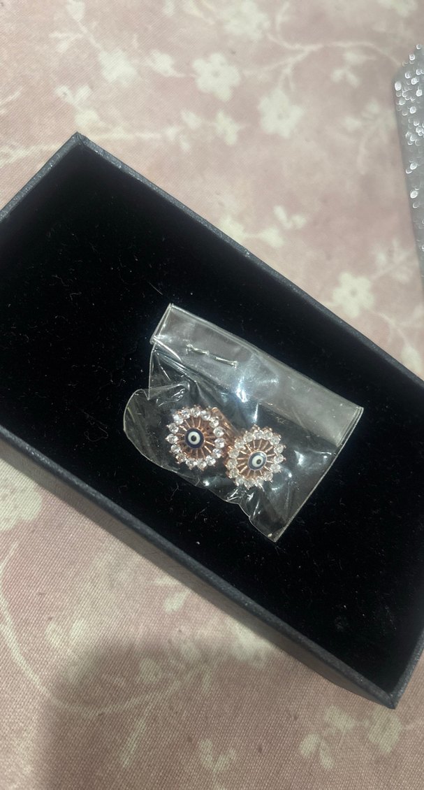 Bej Pul Detaylı Midi Küpe - Görsel 5