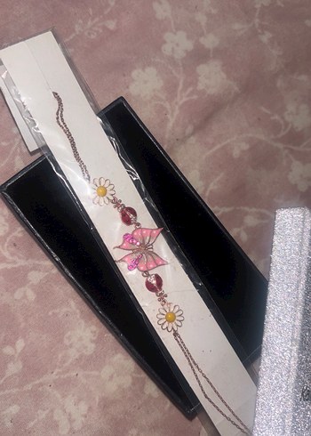 Pembe Çiçek ve Kelebek Desenli Bohem Bileklik - Görsel 3