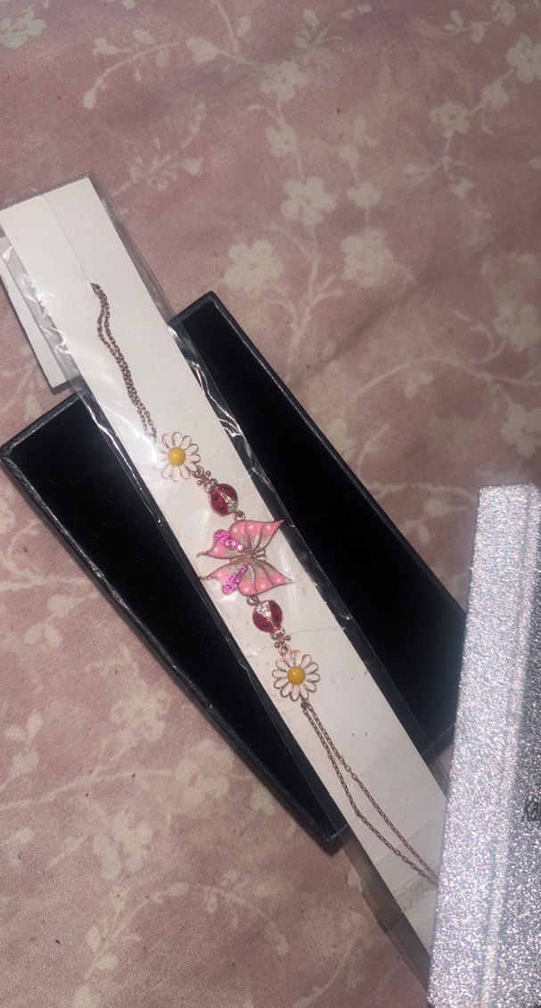 Pembe Çiçek ve Kelebek Desenli Bohem Bileklik - Görsel 3