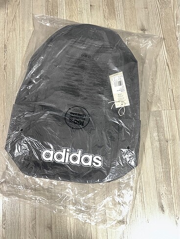 Adidas adidas sırt çantası büyük boy -yeni-