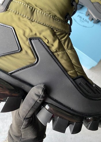Prada Clodbust Thunder - Görsel 9