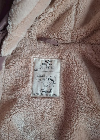 Düğmeli Bej Kız Çocuk Kapüşonlu mont - Görsel 3