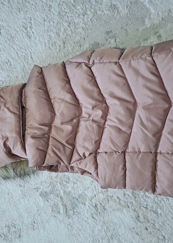 Kız Çocuk Bej Kürklü Yelek - Görsel 6