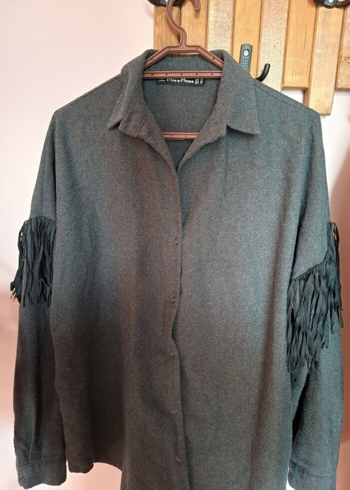 GRI GOMLEK - Görsel 3