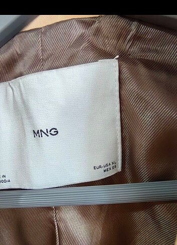 xl Beden Mango trençkot