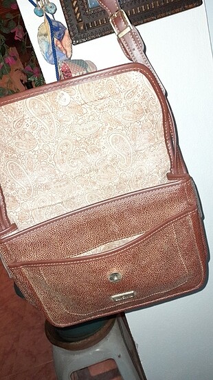  Beden kahverengi Renk Orijinal vintage omuz çantası
