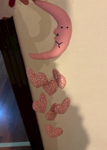 Pembe Ay ve Kalp Figürlü Bebek Süsü