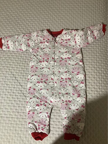 LC Waikiki Kız Bebek uyku tulumu